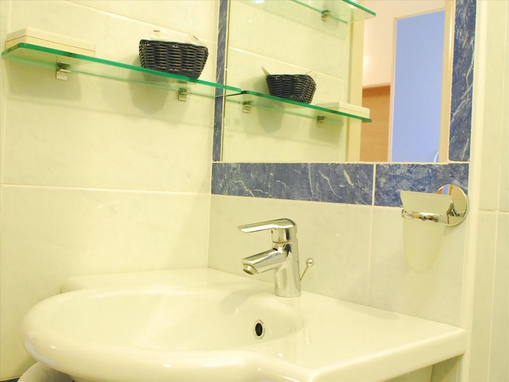 Hotel Veliero Rimini Kamer foto